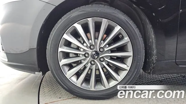 Kia K7 2016 thumb 5