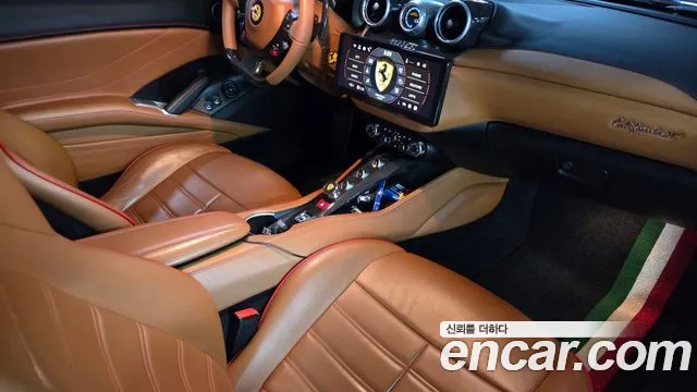 Ferrari California 2015 thumb 4