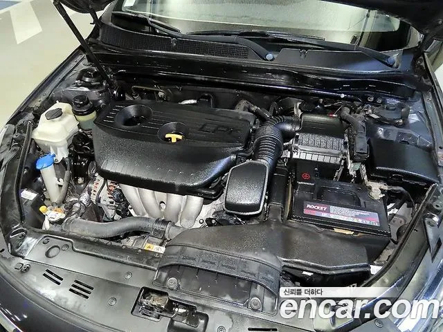 Kia K5 2012 thumb 6
