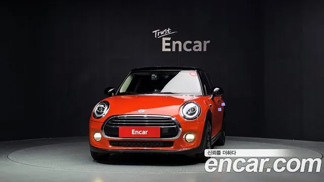 MINI Hatch 2019 thumb 3