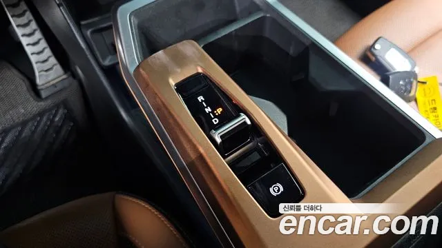 KG_Mobility_Ssangyong Torres 2024 thumb 8