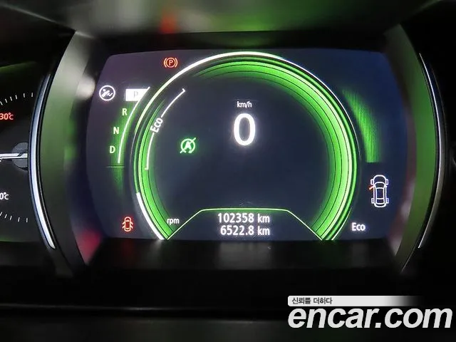 Renault-KoreaSamsung Megane 2016 thumb 9