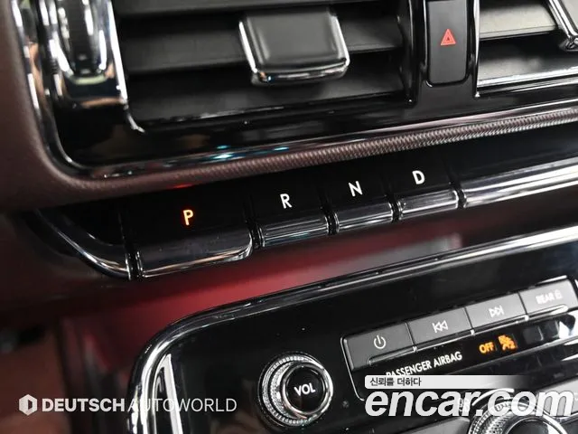 Lincoln Navigator 2019 thumb 9