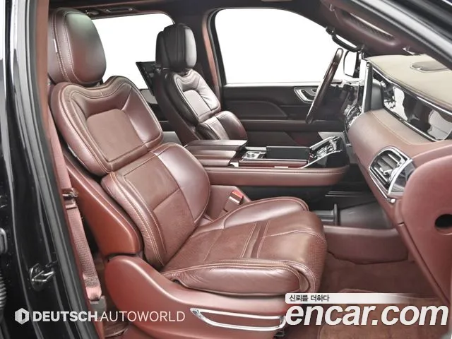 Lincoln Navigator 2019 thumb 10