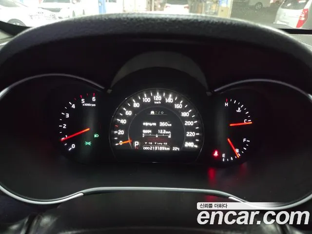 Kia Sorento 2013 thumb 8