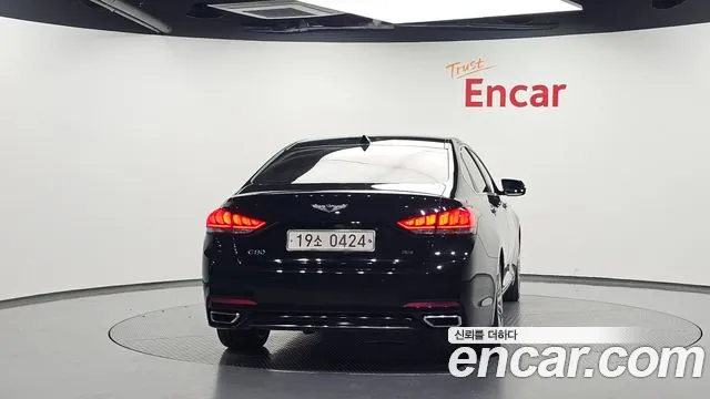 Genesis G80 2016 thumb 4