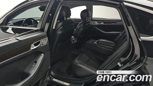 Genesis G80 2016 thumb 12