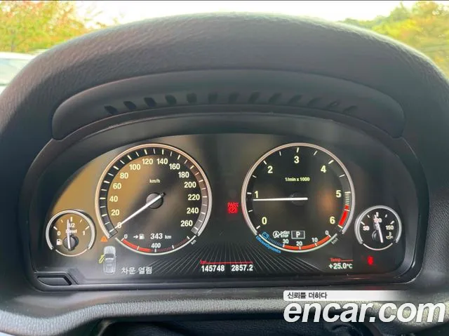 BMW X3 2015 thumb 8