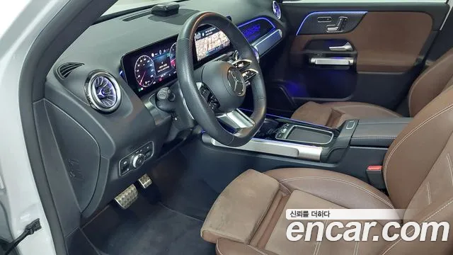 Mercedes-Benz GLB 2025 thumb 9