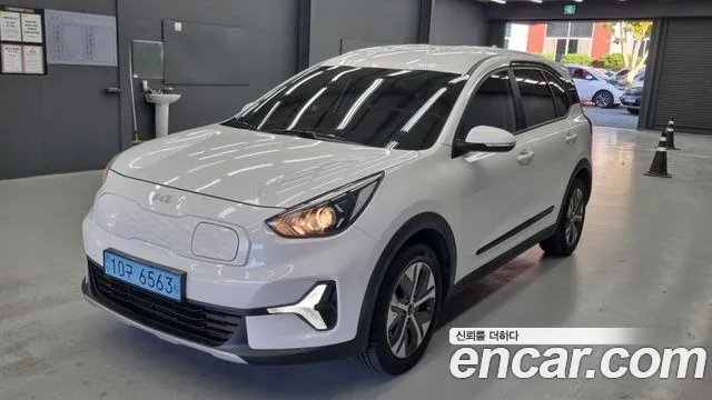 Kia Niro 2022 thumb 2