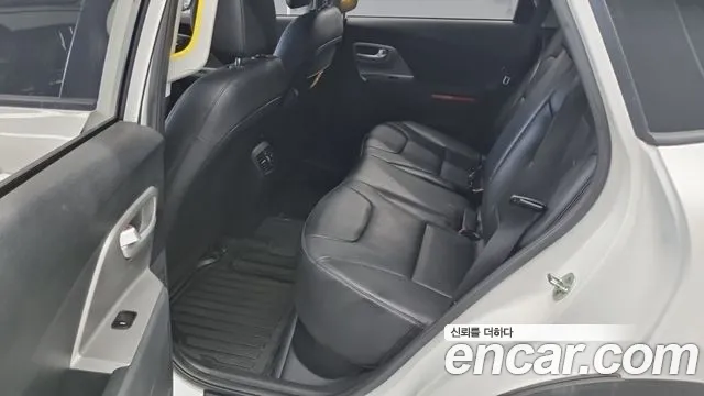Kia Niro 2022 thumb 5