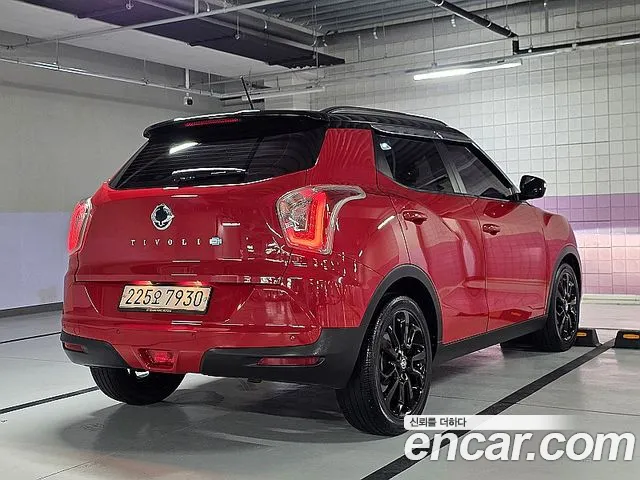 KG_Mobility_Ssangyong TIBOLI 2015 thumb 2