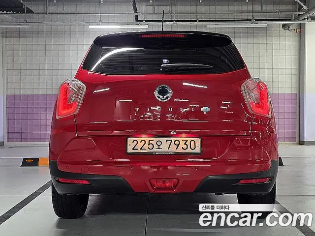 KG_Mobility_Ssangyong TIBOLI 2015 thumb 4