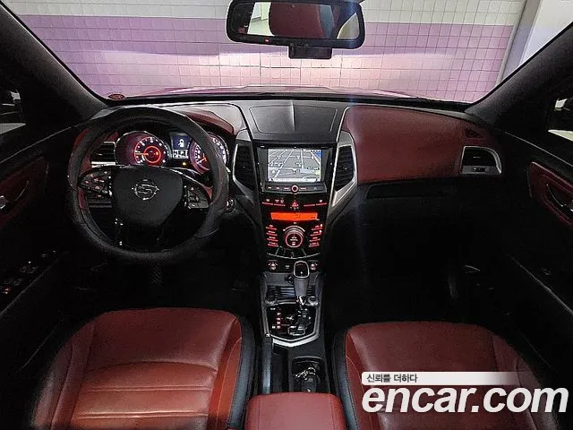 KG_Mobility_Ssangyong TIBOLI 2015 thumb 7