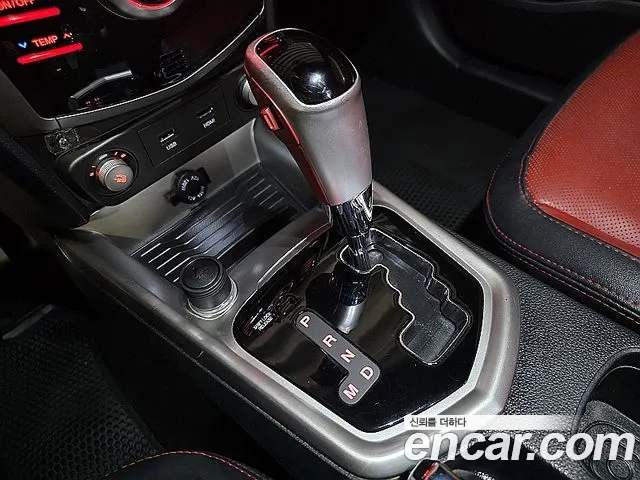 KG_Mobility_Ssangyong TIBOLI 2015 thumb 9
