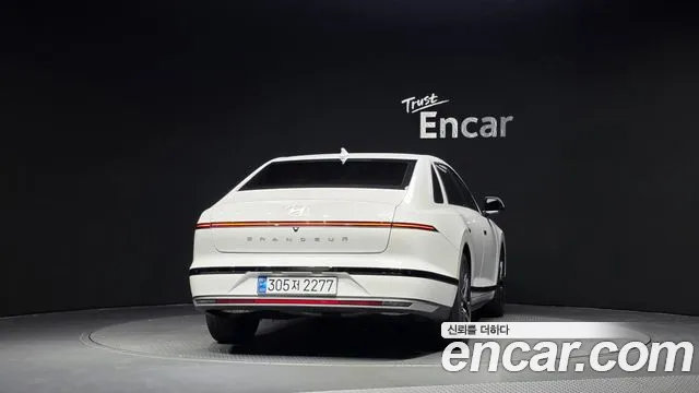 Hyundai Grandeur 2023 thumb 4