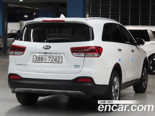 Kia Sorento 2016 thumb 4
