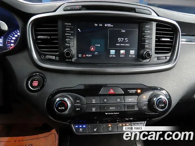Kia Sorento 2016 thumb 10