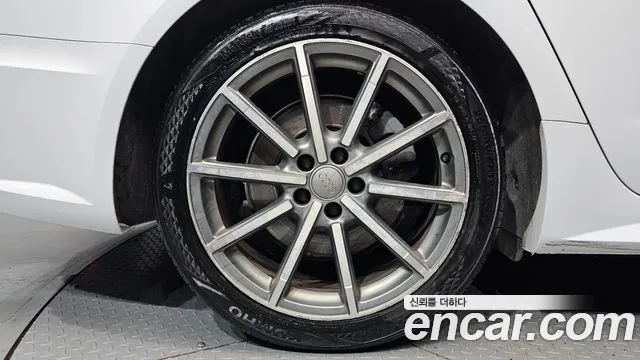 Audi A6 2016 thumb 5