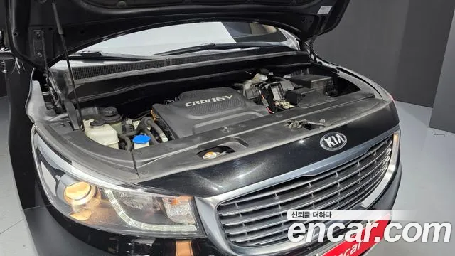 Kia Carnival 2017 thumb 6