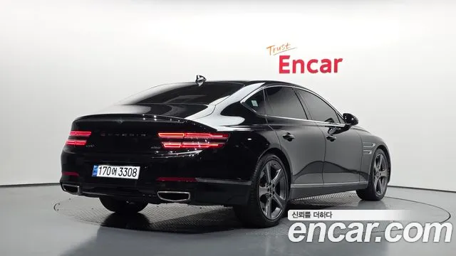 Genesis G80 2022 thumb 2