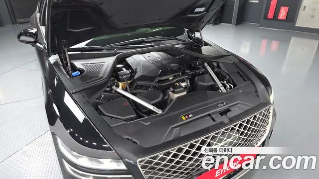 Genesis G80 2022 thumb 6