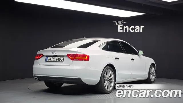 Audi A5 2015 thumb 2