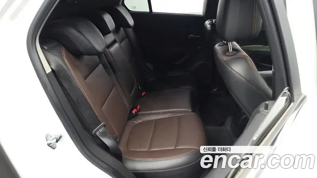 ChevroletGMDaewoo Tracker 2015 thumb 12