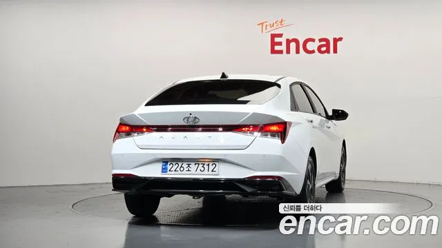 Hyundai Avante 2022 thumb 4