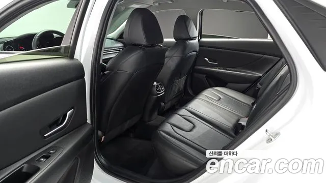 Hyundai Avante 2022 thumb 11