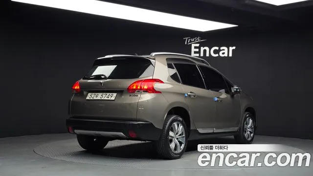 Peugeot 2008 2016 thumb 2