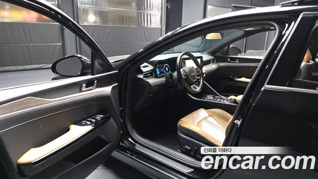 Kia K5 2022 thumb 10