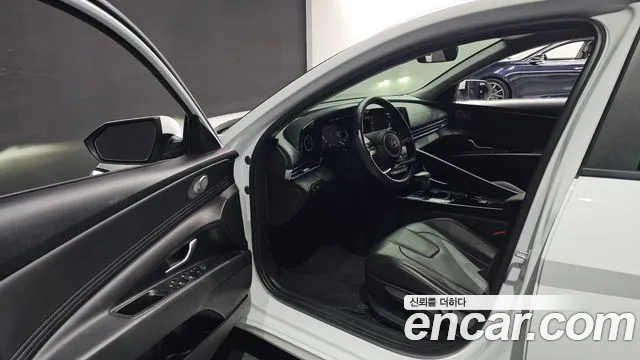 Hyundai Avante 2023 thumb 10
