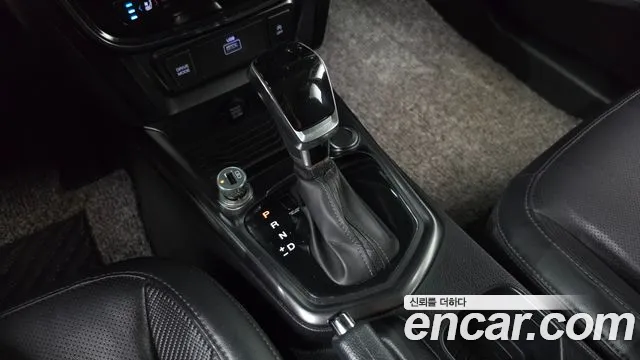 KG_Mobility_Ssangyong TIBOLI 2020 thumb 9