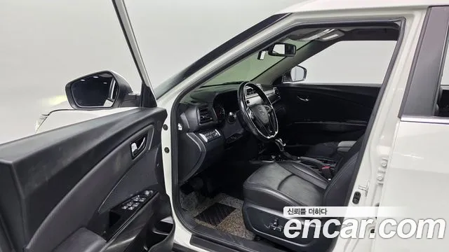 KG_Mobility_Ssangyong TIBOLI 2020 thumb 10