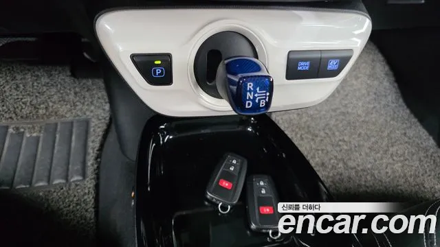 Toyota Prius 2018 thumb 9