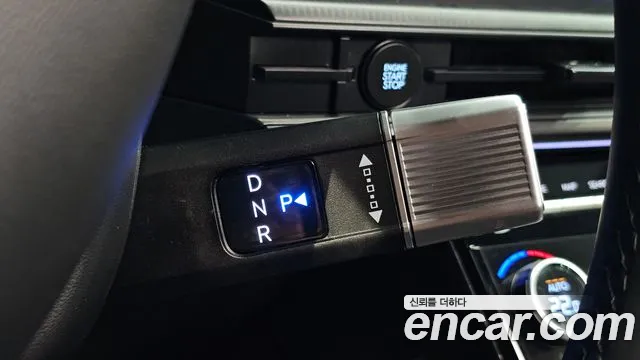 Hyundai Santa Fe 2024 thumb 9