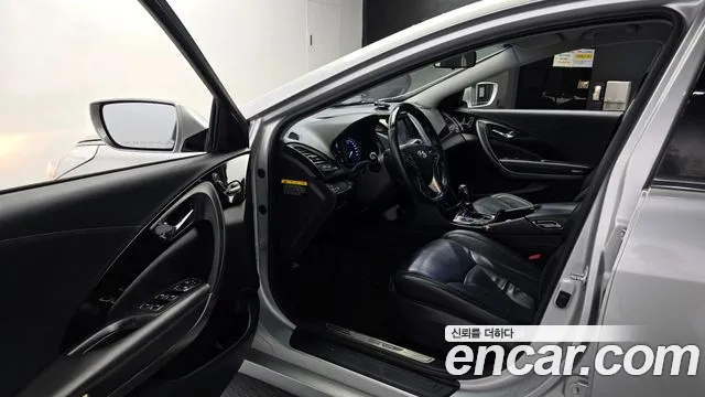 Hyundai Grandeur 2012 thumb 10
