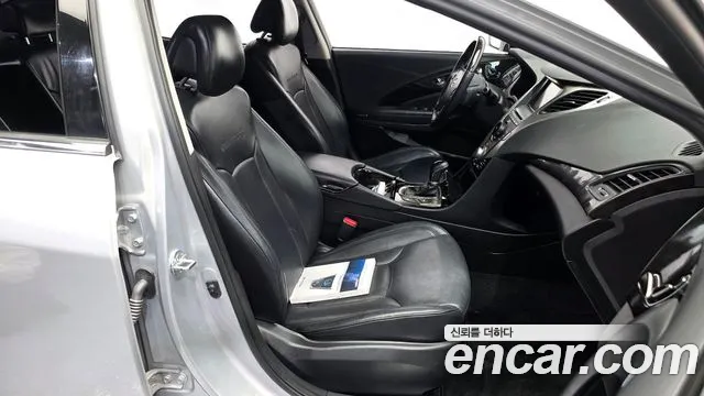 Hyundai Grandeur 2012 thumb 11