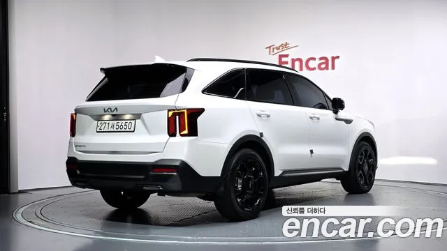 Kia Sorento 2023 thumb 2