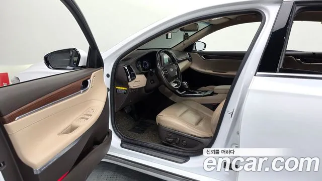 Hyundai Grandeur 2018 thumb 10