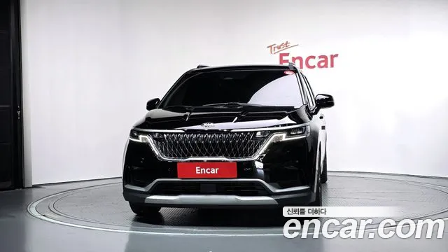 Kia Carnival 2020 thumb 3