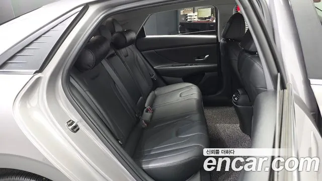 Hyundai Avante 2022 thumb 12