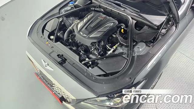 Genesis G80 2017 thumb 6