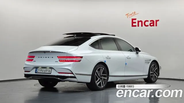Genesis G80 2024 thumb 2