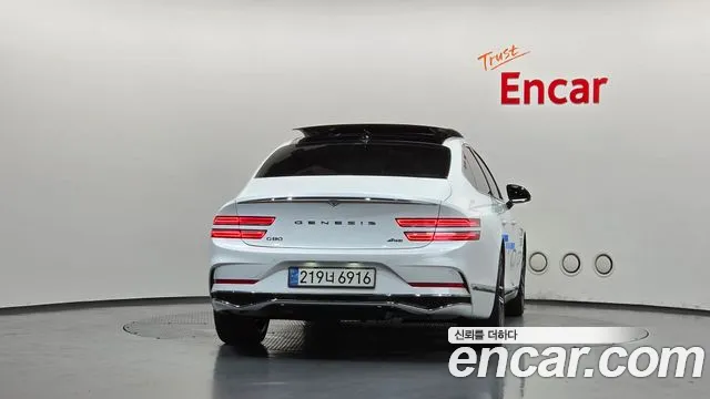 Genesis G80 2024 thumb 4