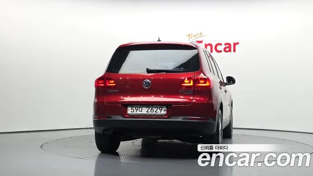 Volkswagen Tiguan 2015 thumb 4