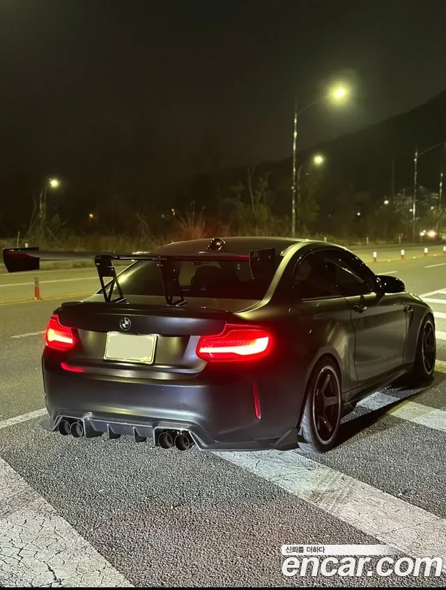 BMW M2 2019 thumb 4