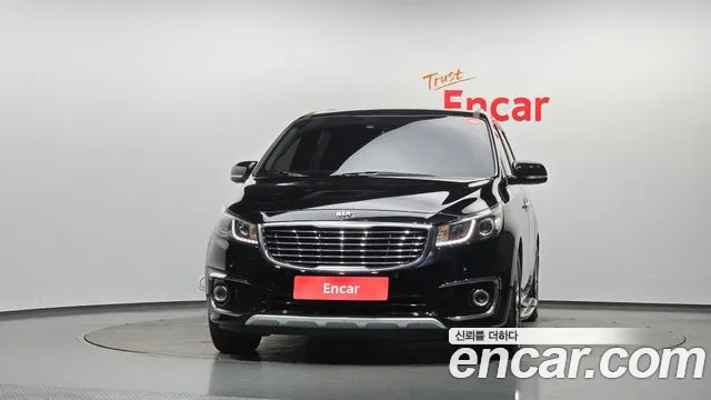 Kia Carnival 2015 thumb 3