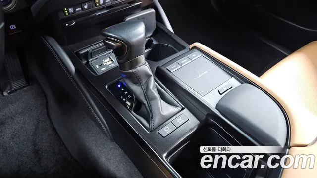 Lexus ES 2022 thumb 8